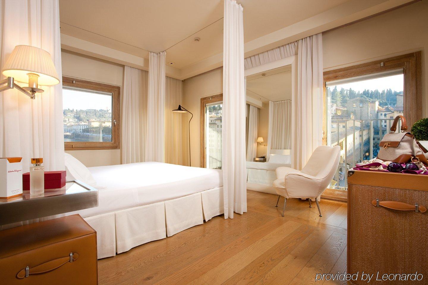Hotel Continentale - Lungarno Collection Firenze Kültér fotó
