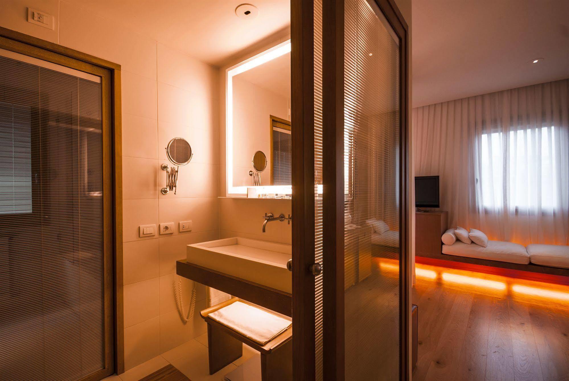 Hotel Continentale - Lungarno Collection Firenze Kültér fotó