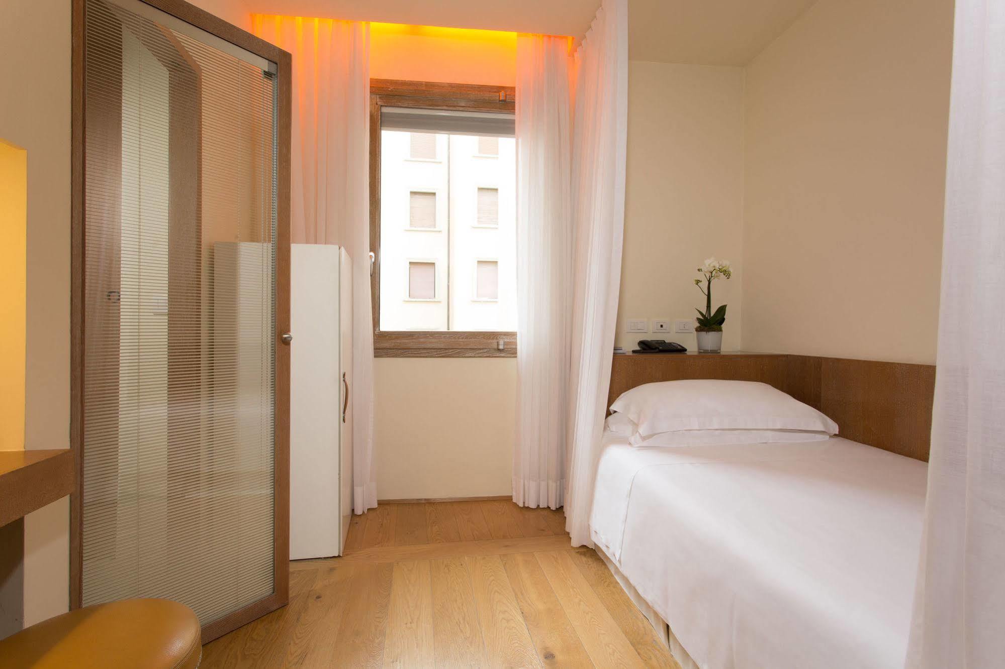 Hotel Continentale - Lungarno Collection Firenze Kültér fotó