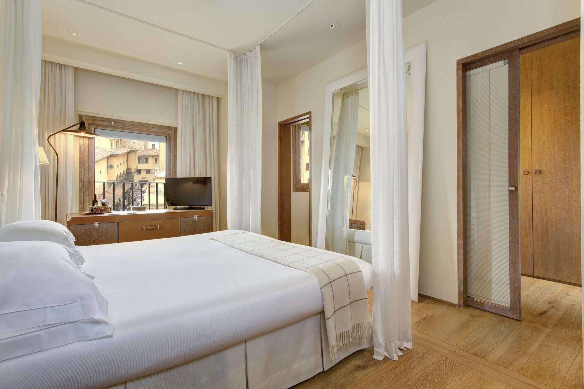 Hotel Continentale - Lungarno Collection Firenze Kültér fotó